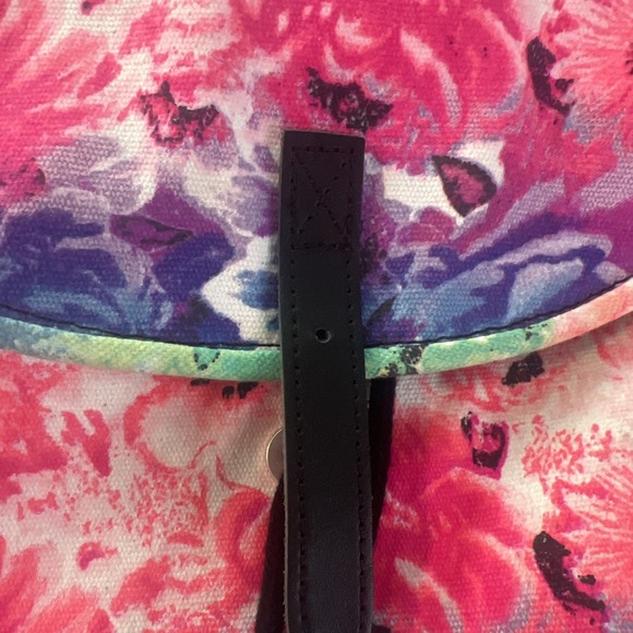 Victoria Secret PINK~Super‎ Cute Multi-Color Floral print Backpack Tie Dye - Picture 3 of 9